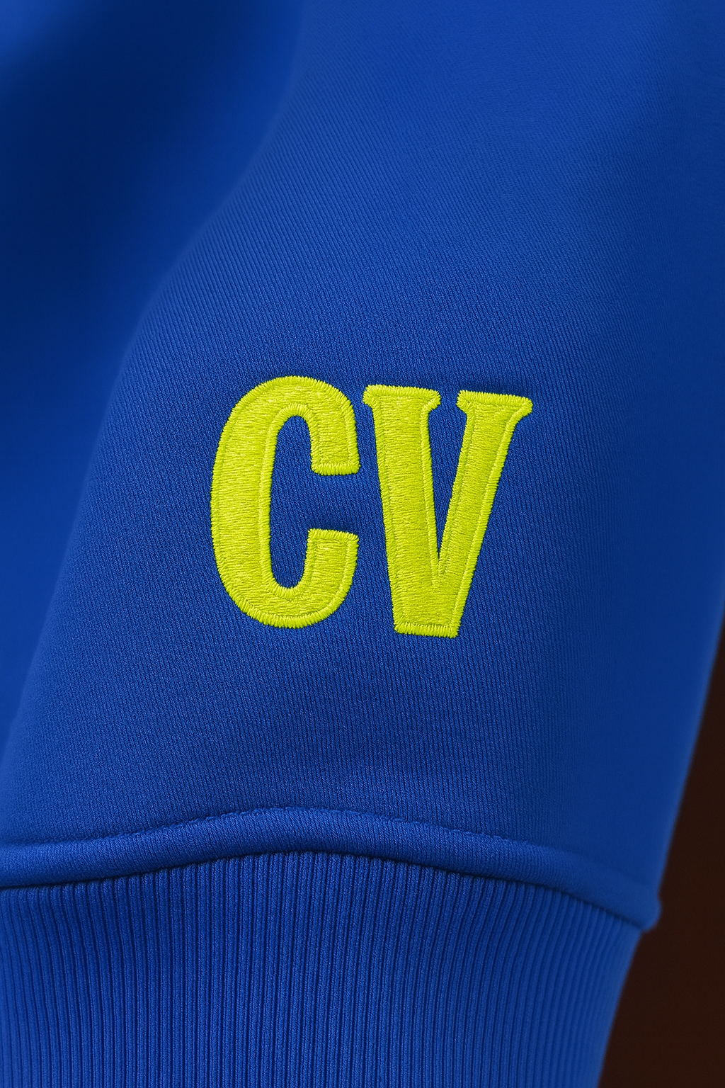 Royal Unity Pullover